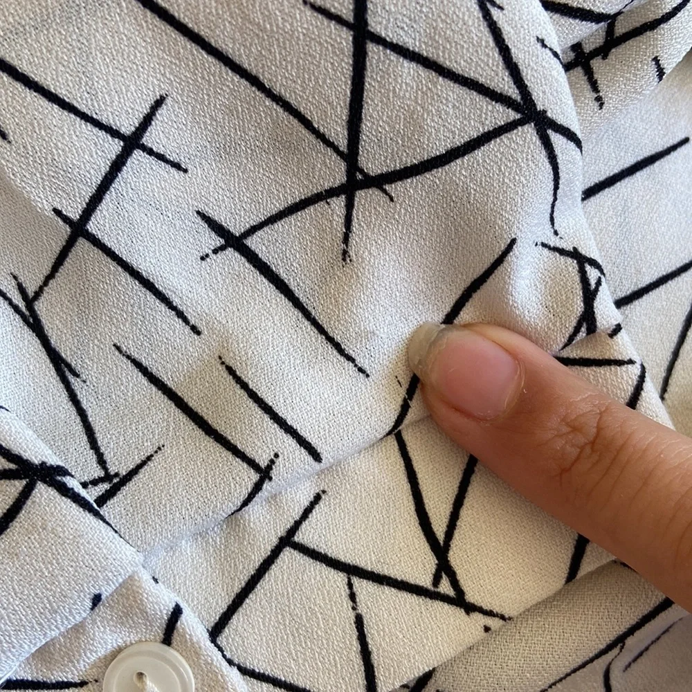 Lush Blouse - Picture 5 of 5